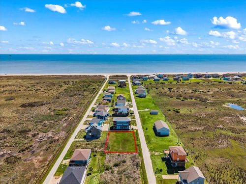 938 Melody Ln, Crystal Beach, TX, 77650-3421 | Card Image