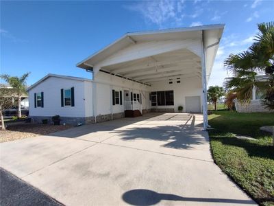 265 Fairway Boulevard, Home with 3 bedrooms, 2 bathrooms and null parking in FROSTPROOF FL | Image 2