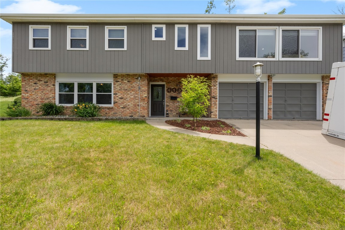 Parkland Dr, Cedar Rapids, IA 52403