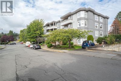 101 - 1580 Christmas Ave, Condo with 2 bedrooms, 2 bathrooms and 1 parking in Victoria BC | Image 2