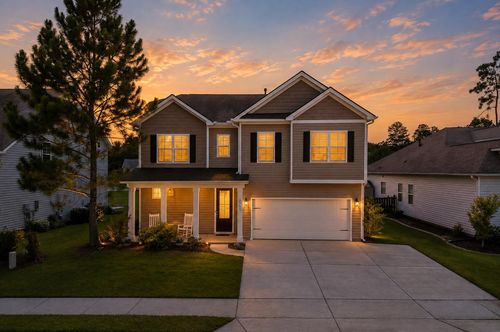 2505 Hummingbird Ln, Summerville, SC, 29483-9761 | Card Image