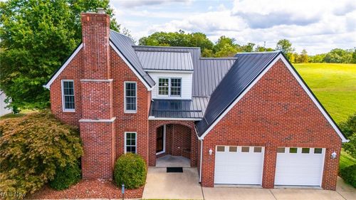 65893 Mcgregor Hill Rd, Bellaire, OH, 43906-9598 | Card Image