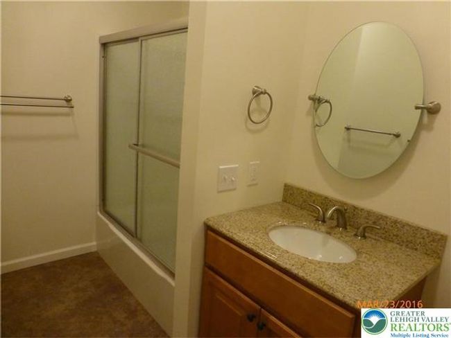 3A - 108 S Main St, Condo with 2 bedrooms, 1 bathrooms and null parking in Alburtis PA | Image 17