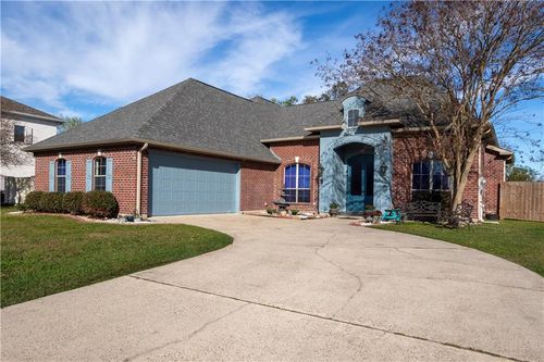 108 Riverwood Drive, St Rose, LA, 70087 | Card Image