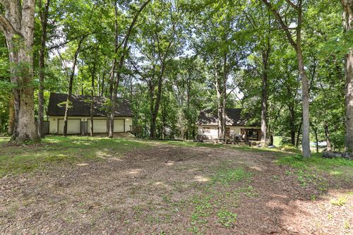 811 Rainbow Valley Dr, Highlandville, MO, 65669-7147 | Card Image