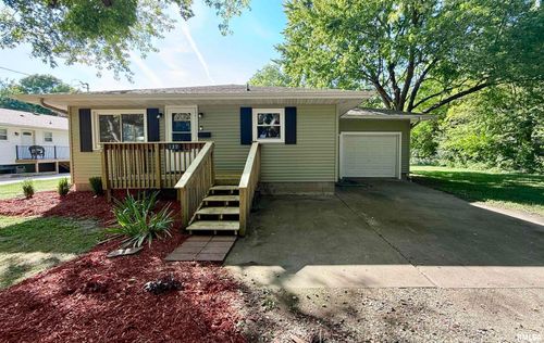 139 N Vail St, Geneseo, IL, 61254-1313 | Card Image