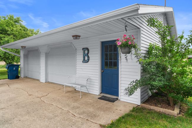 2260 W Bacon Rd, House other with 3 bedrooms, 2 bathrooms and null parking in Hillsdale MI | Image 5