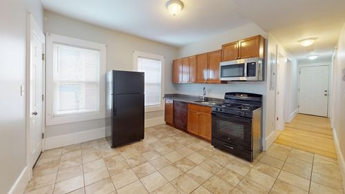 apt-3-18 Rowell St, Boston, MA, 02125-2188 | Card Image