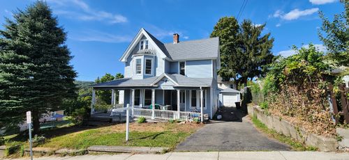 17 Grand St, Seymour, CT, 06483-3452 | Card Image