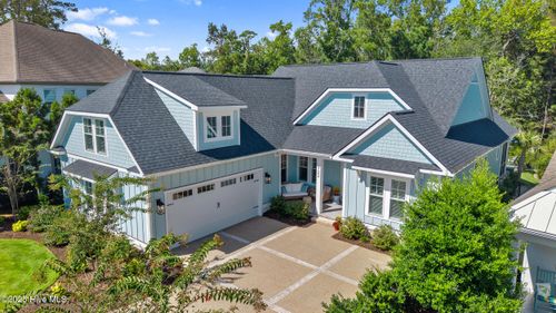 722 Bedminister Ln, Wilmington, NC, 28405-6240 | Card Image