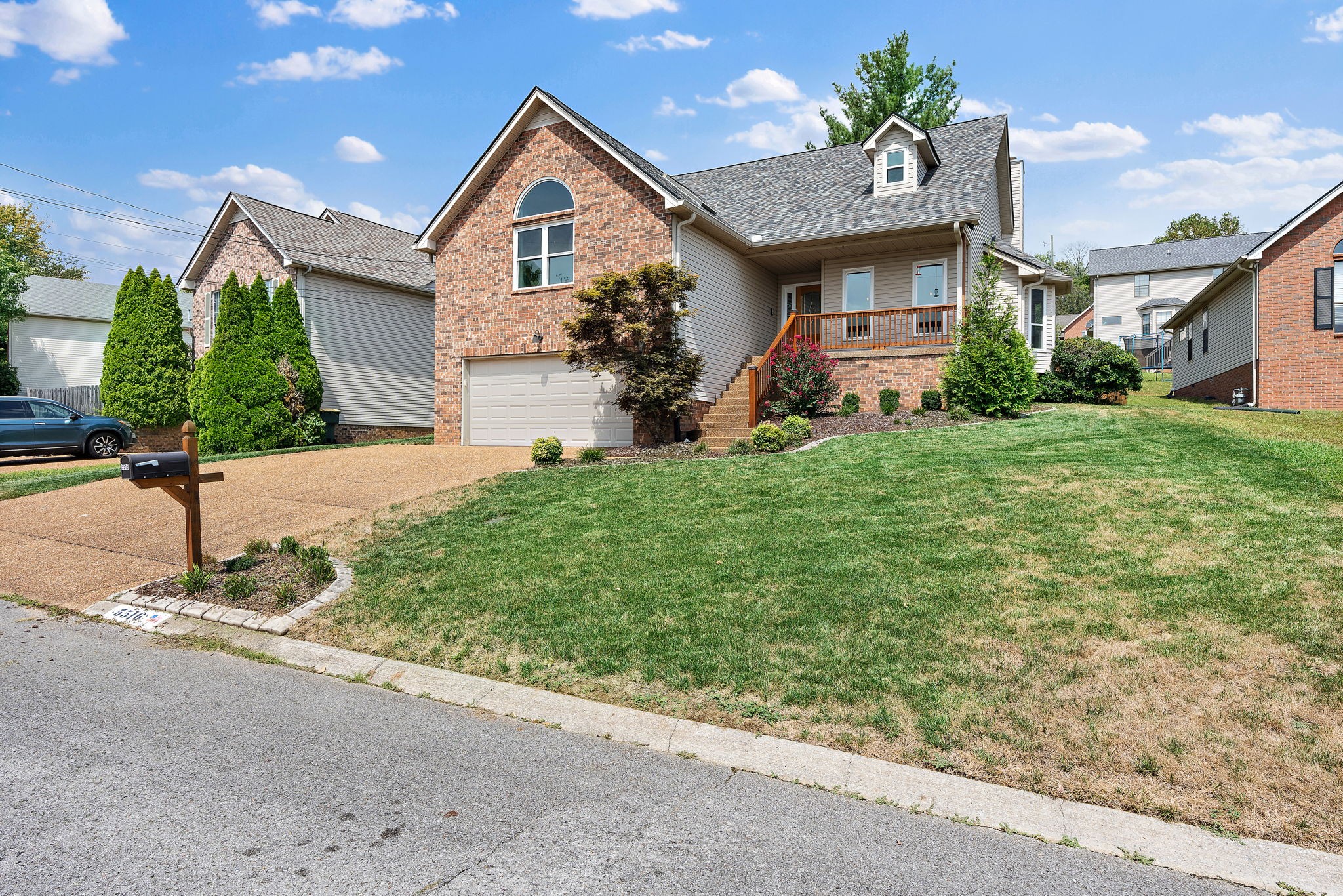Seesaw Rd, Nashville, TN 37211