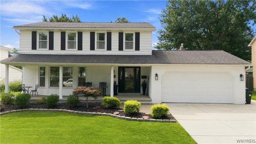18 Rosewood Dr, Amherst, NY, 14221-1536 | Card Image