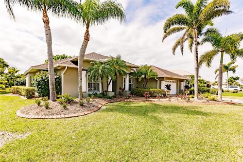 254 Rotonda Blvd E, ROTONDA WEST, FL, 33947-2800 | Card Image