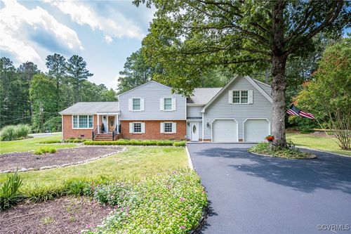 408 Briarwood Circle, Richmond, VA, 23238 | Card Image