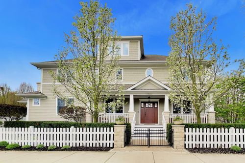 1501 Central Ave, Wilmette, IL, 60091-2401 | Card Image