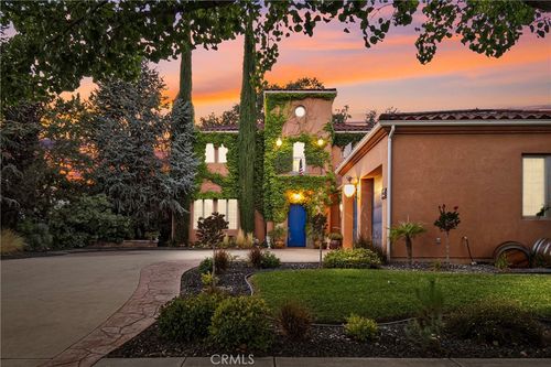 806 Vista Cerro Dr, PASO ROBLES, CA, 93446-5800 | Card Image