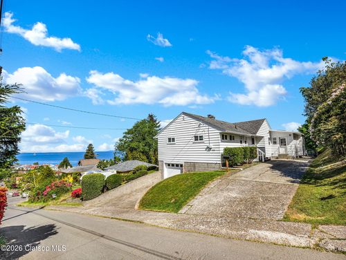 3522 Grand Avenue, Astoria, OR, 97103 | Card Image