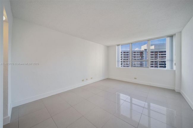 APT-262 - 1500 Bay Rd, Condo with 2 bedrooms, 2 bathrooms and null parking in Miami Beach FL | Image 20
