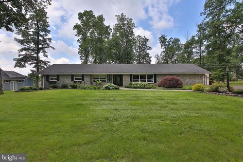 360 Oak Dr, SOUDERTON, PA, 18964-2052 | Card Image
