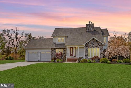 4 Lina Dr, New Egypt, NJ, 08533-2503 | Card Image