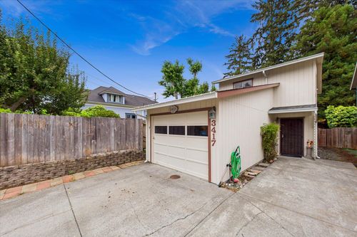 3417 R St, Eureka, CA, 95503-5537 | Card Image