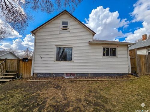 470 2nd Ave Nw, Swift Current, SK, S9H0P7 | Card Image