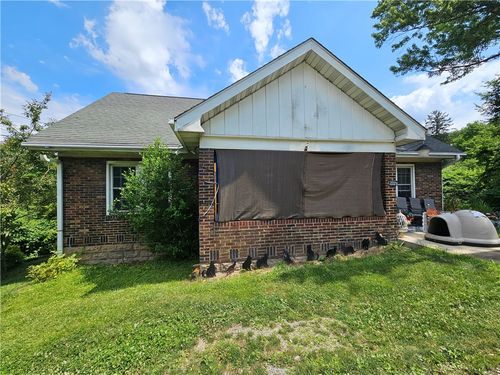 222 Crooked Run Rd, North Versailles, PA, 15137-2404 | Card Image