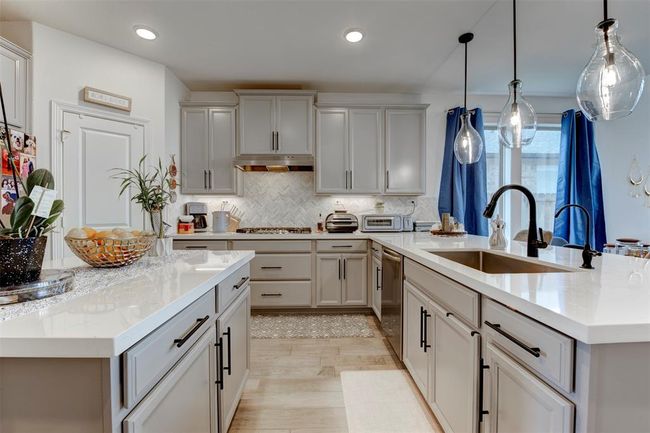 28930 Hauter Way, House other with 4 bedrooms, 3 bathrooms and 2 parking in Fulshear TX | Image 10