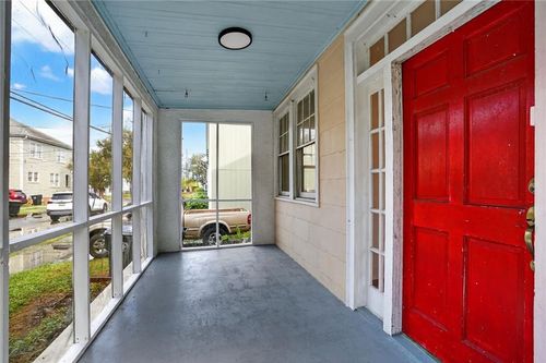 332 Virginia St, New Orleans, LA, 70124-1750 | Card Image