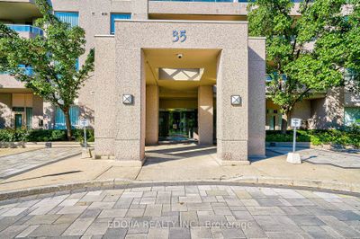 PH208 - 35 Empress Ave, Condo with 2 bedrooms, 2 bathrooms and 1 parking in North York ON | Image 2