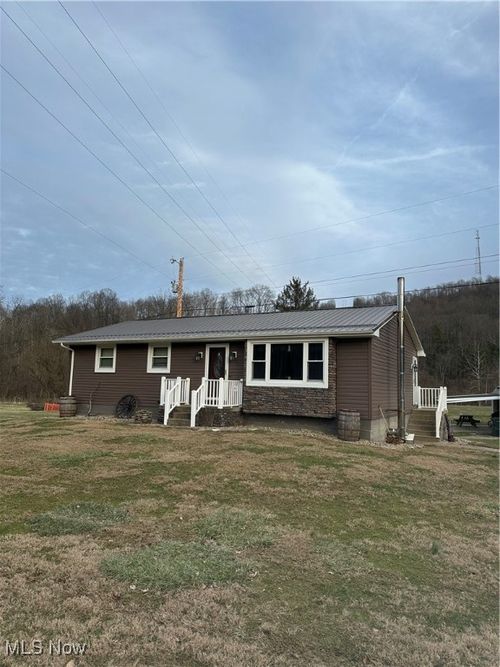 46546 E Captina Highway Rd, Alledonia, OH, 43902-9721 | Card Image