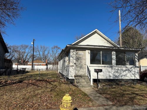 1524 Euclid St, Lincoln Park, MI, 48146-1731 | Card Image