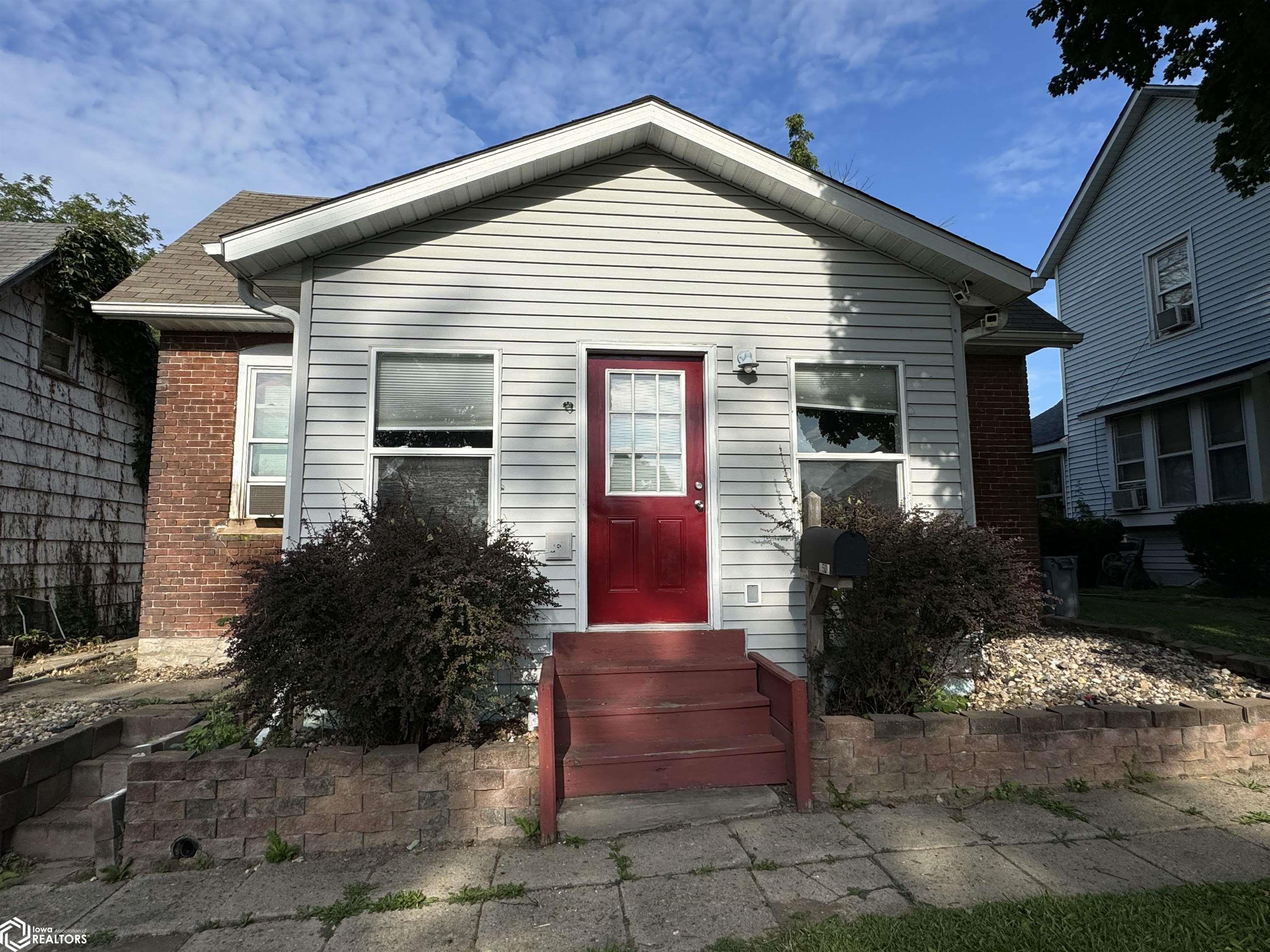 Thul St, Burlington, IA 52601