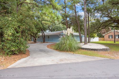 118 Holly Road, Pine Knoll Shores, NC, 28512 | Card Image