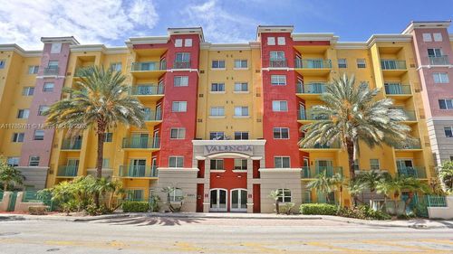 apt-413-6001 Sw 70th St, South Miami, FL, 33143-3427 | Card Image