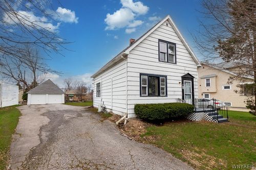 60 Argyle Ave, Amherst, NY, 14226-4201 | Card Image