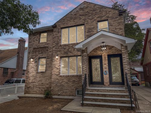14320 182nd Pl, Springfield Gardens, NY, 11413-3221 | Card Image