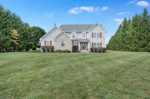 1 Southdown Dr, Lafayette, NJ, 07848-3019 | Card Image