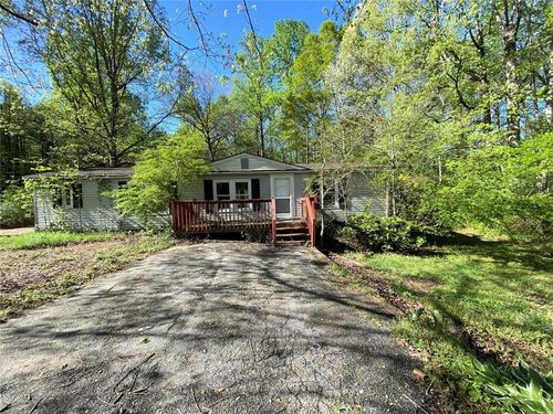 284 Luther Cir, Villa Rica, GA, 30180-4616 | Card Image