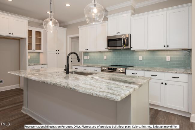 lot 98 WP (1 of 1)-13 | Image 12