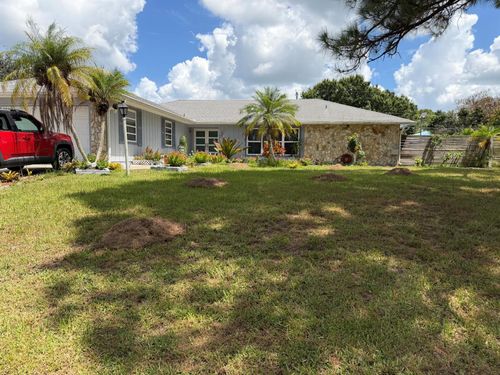 1325 Se Laconia Ln, Port St. Lucie, FL, 34983-3148 | Card Image