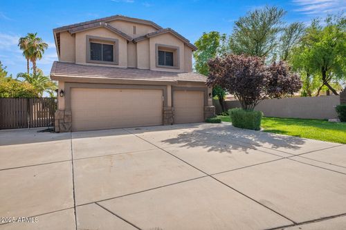 3279 E Oriole Dr, Gilbert, AZ, 85297-8230 | Card Image