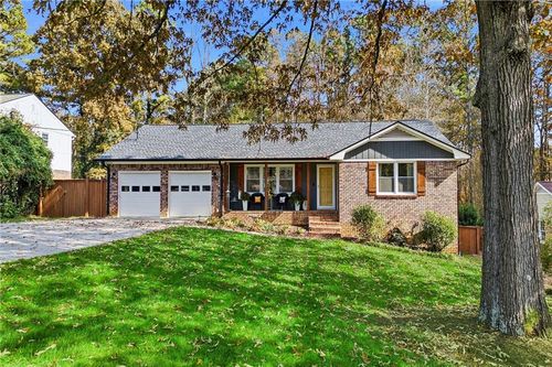 5080 Maryland Dr Nw, Acworth, GA, 30101-5036 | Card Image