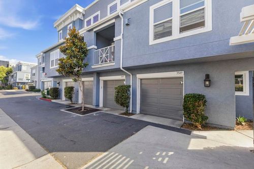 3549 Shoreline Bluff Lane, San Diego, CA, 92110 | Card Image