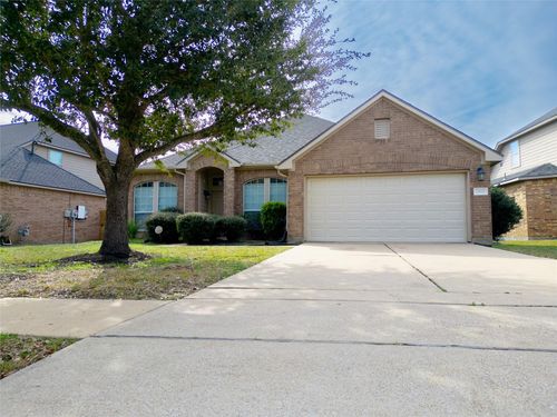 8515 Clarkman Ridge Ln, Cypress, TX, 77433-3615 | Card Image
