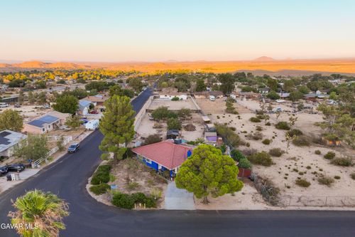 39132 161st St E, Palmdale, CA, 93591-3404 | Card Image