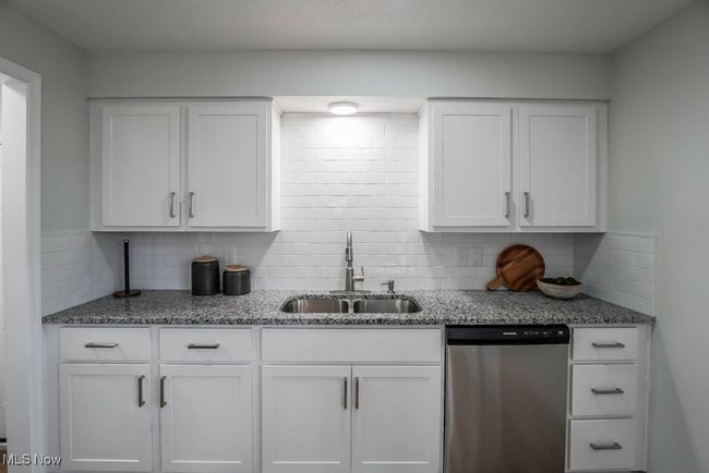 307 Sunset Blvd, House other with 5 bedrooms, 4 bathrooms and null parking in Wadsworth OH | Image 6