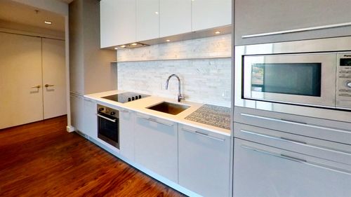 7xx-8031 Nunavut Lane, Vancouver, BC, V5X0C9 | Card Image