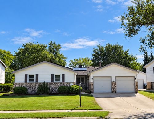 9149 S 89th Ave, Hickory Hills, IL, 60457-1678 | Card Image