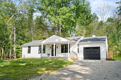 35 New St, Sharon, CT, 06069-2078 | Card Image